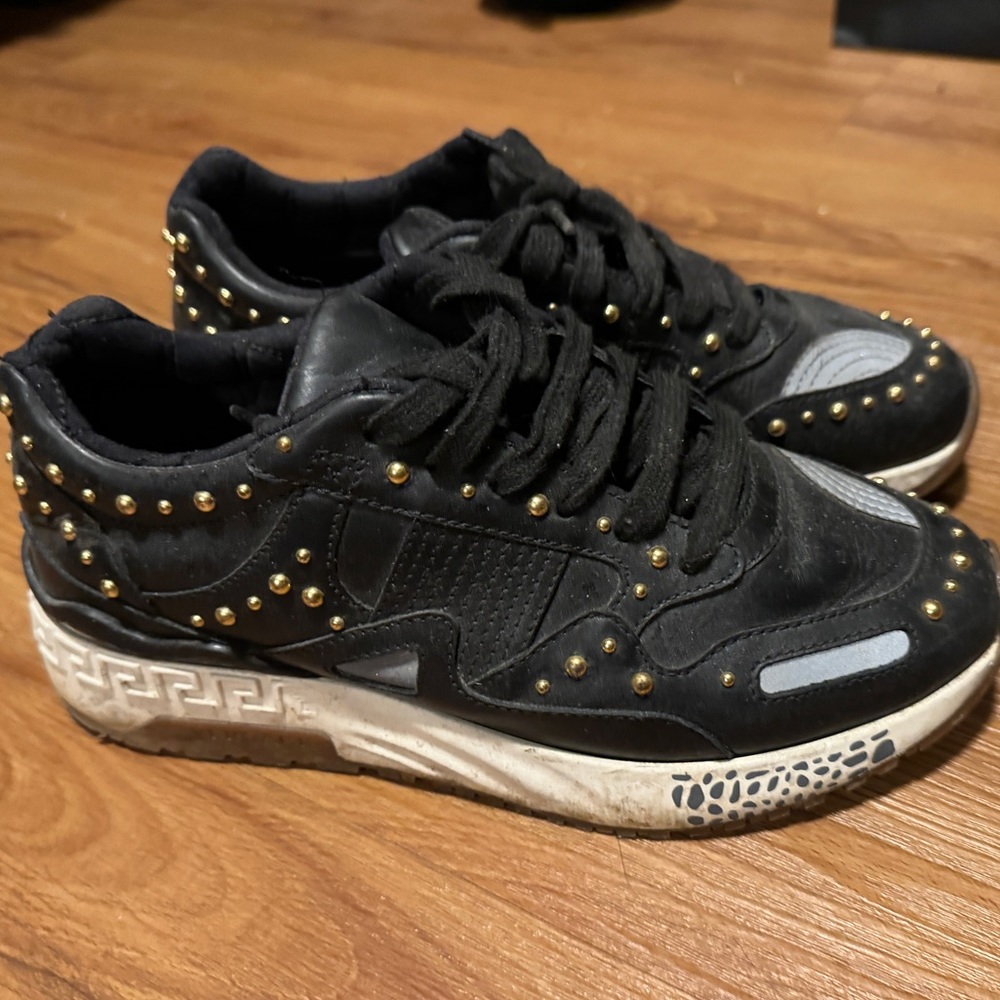 Versace sneakers